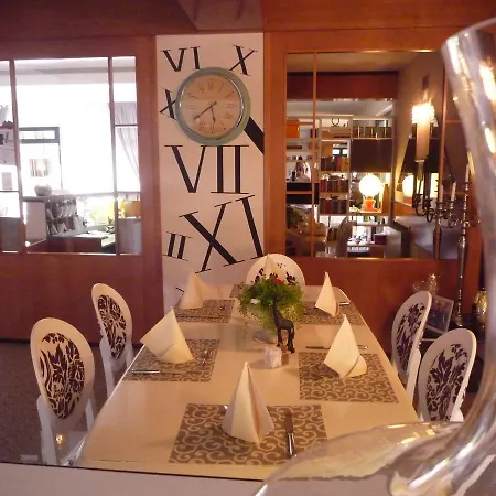 International Hotel 3*