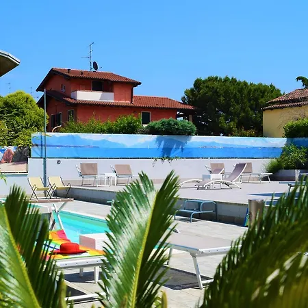 International Hotel 3*