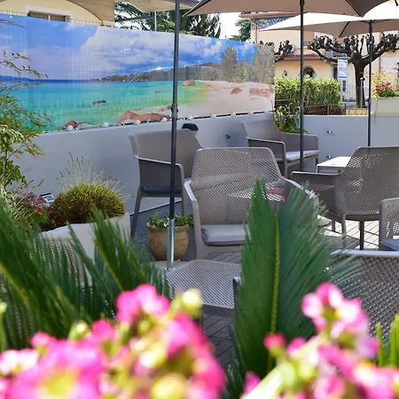 Hotel International 3*
