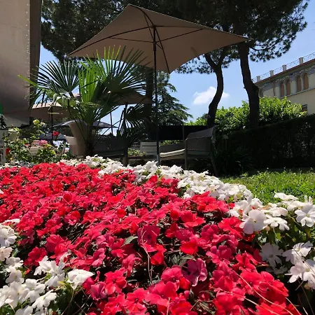 Hotel International Sirmione